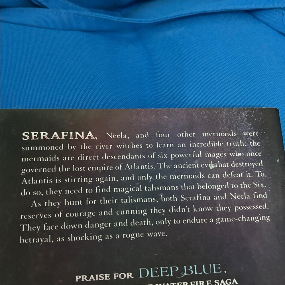 Disney Deep Blue Rogue Wave By Jennifer Donnelly Book 1 And 2 Soft Cover NWOTS - Picture 5 of 16
